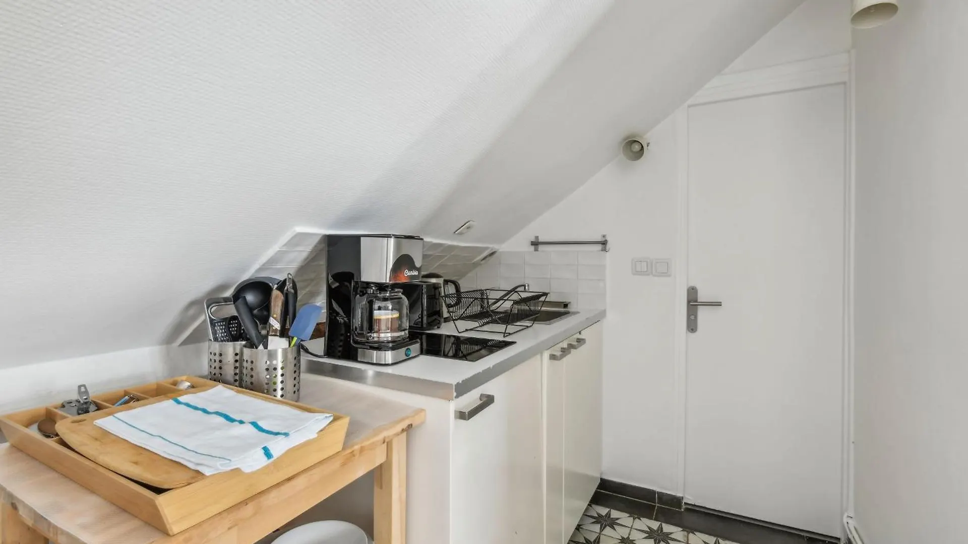 Apartamento Pont Neuf & Jardin Du Luxembourg - Cityapartmentstay Paris